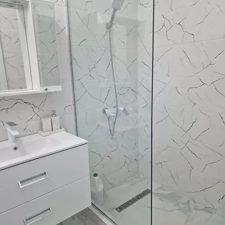 Appartamento Apartament Rodna *
