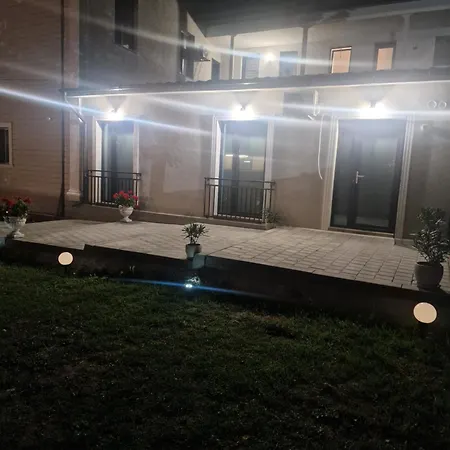 Apartament Rodna * Techirghiol